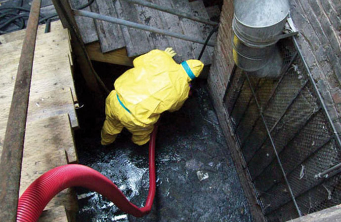 Sewage backup basement in Toronto